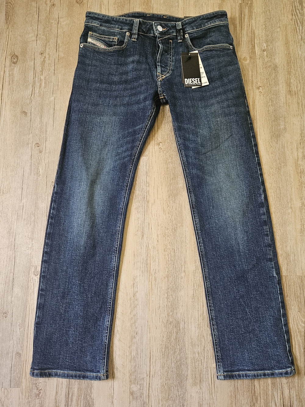 NWT Diesel Industry Men’s Dark Blue Safado Straight Distressed Jeans 30x30